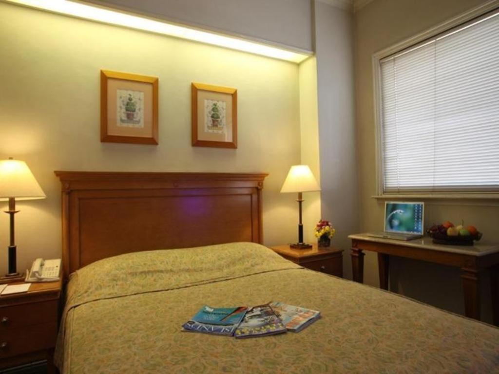 Sunny Bay Suites Manila Zewnętrze zdjęcie