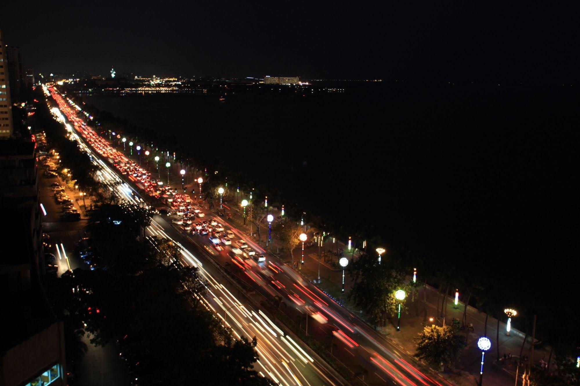 Sunny Bay Suites Manila Zewnętrze zdjęcie